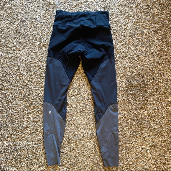 Lululemon colorblock leggings size 8 - Picture 1 of 4